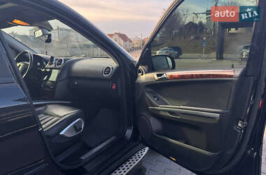 Внедорожник / Кроссовер Mercedes-Benz M-Class 2006 в 