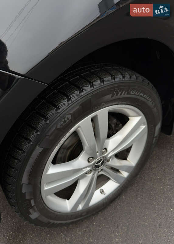 Внедорожник / Кроссовер Mercedes-Benz M-Class 2015 в Киеве