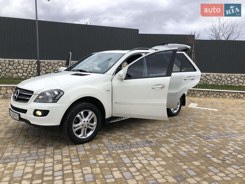 Позашляховик / Кросовер Mercedes-Benz M-Class 2008 в Тернополі