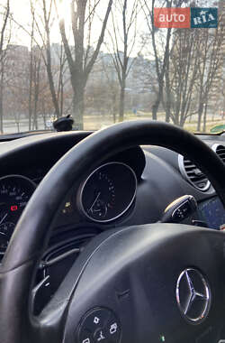 Внедорожник / Кроссовер Mercedes-Benz M-Class 2009 в 
