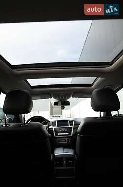 Внедорожник / Кроссовер Mercedes-Benz M-Class 2014 в 