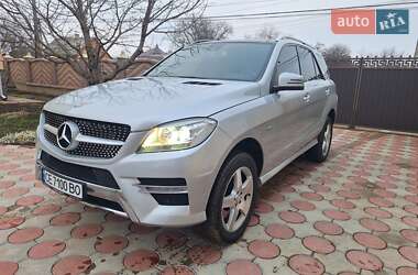 Позашляховик / Кросовер Mercedes-Benz M-Class 2011 в Чернівцях