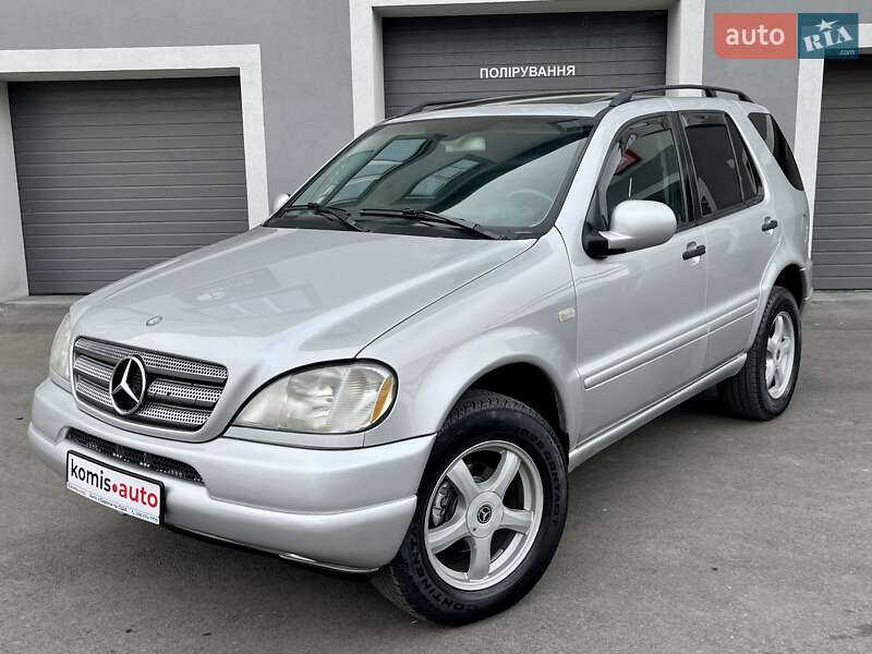 Внедорожник / Кроссовер Mercedes-Benz M-Class 2001 в Виннице