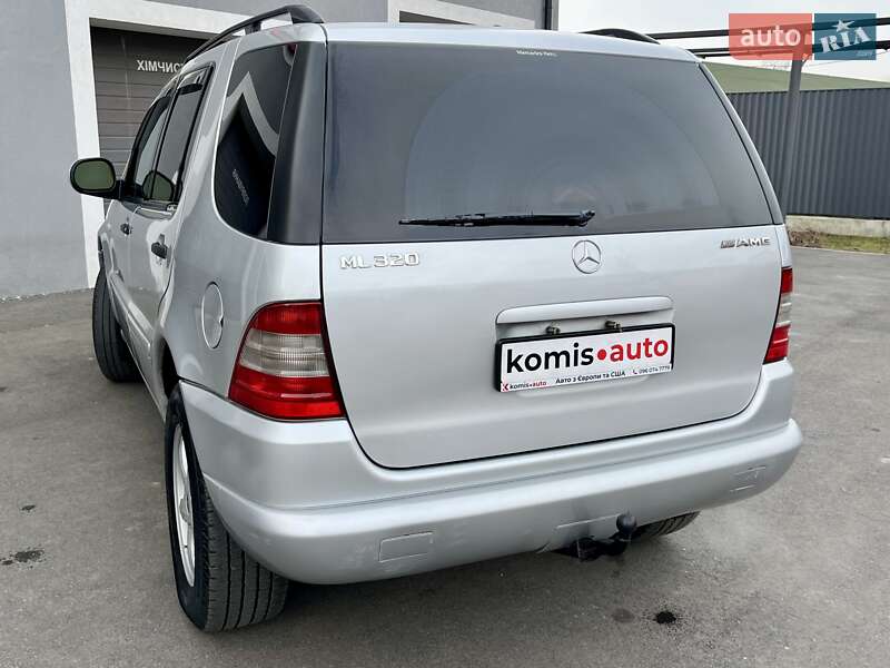 Внедорожник / Кроссовер Mercedes-Benz M-Class 2001 в Виннице