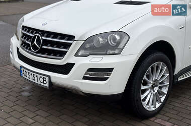 Внедорожник / Кроссовер Mercedes-Benz M-Class 2011 в Виноградове