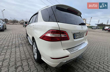 Внедорожник / Кроссовер Mercedes-Benz M-Class 2012 в Арцизе