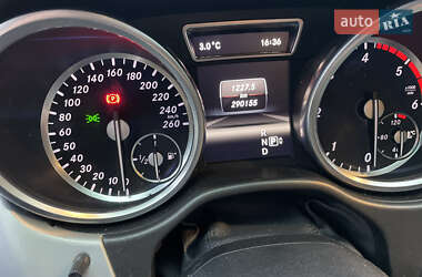 Внедорожник / Кроссовер Mercedes-Benz M-Class 2012 в 