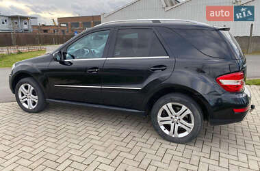 Внедорожник / Кроссовер Mercedes-Benz M-Class 2008 в 