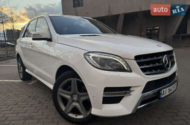 Внедорожник / Кроссовер Mercedes-Benz M-Class 2015 в Киеве