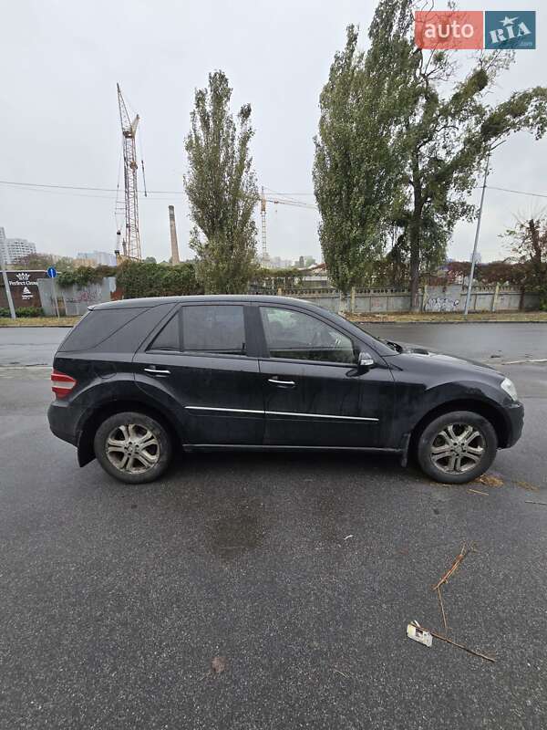 Внедорожник / Кроссовер Mercedes-Benz M-Class 2007 в Киеве