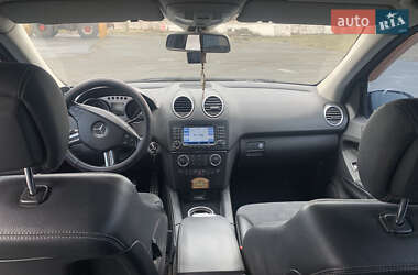 Внедорожник / Кроссовер Mercedes-Benz M-Class 2008 в 