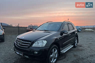 Позашляховик / Кросовер Mercedes-Benz M-Class 2005 в Хусті