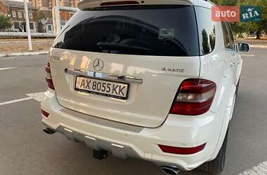 Внедорожник / Кроссовер Mercedes-Benz M-Class 2008 в 