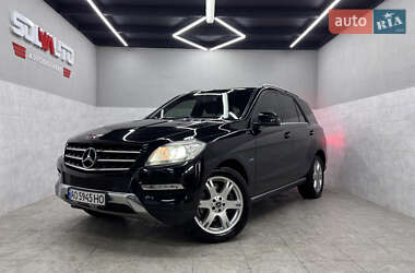 Позашляховик / Кросовер Mercedes-Benz M-Class 2011 в 