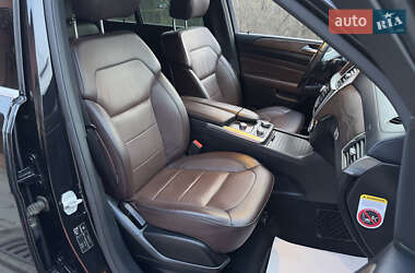 Позашляховик / Кросовер Mercedes-Benz M-Class 2011 в 