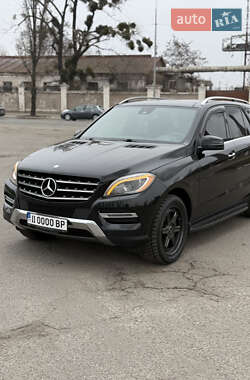 Внедорожник / Кроссовер Mercedes-Benz M-Class 2013 в 