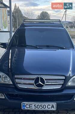 Позашляховик / Кросовер Mercedes-Benz M-Class 2003 в Чернівцях