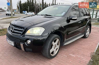 Внедорожник / Кроссовер Mercedes-Benz M-Class 2006 в Иршаве