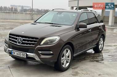 Позашляховик / Кросовер Mercedes-Benz M-Class 2014 в Дубні