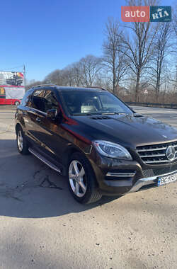 Внедорожник / Кроссовер Mercedes-Benz M-Class 2014 в 