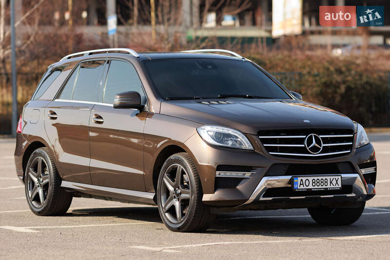 Внедорожник / Кроссовер Mercedes-Benz M-Class 2011 в Ужгороде