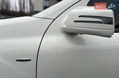 Внедорожник / Кроссовер Mercedes-Benz M-Class 2011 в 