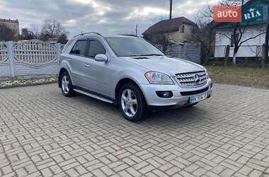 Позашляховик / Кросовер Mercedes-Benz M-Class 2007 в Рівному