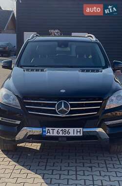 Mercedes-Benz M-Class 2011 Mercedes-Benz M-Class 2011