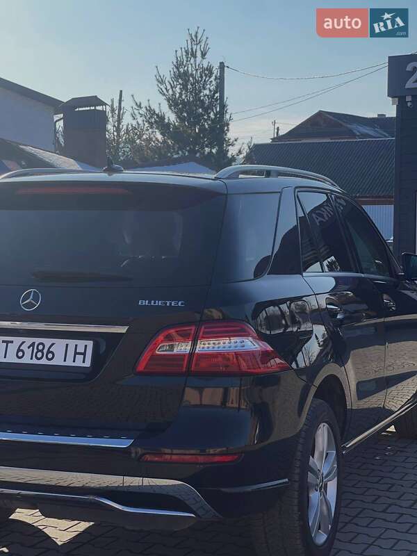 Внедорожник / Кроссовер Mercedes-Benz M-Class 2011 в Косове