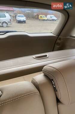 Позашляховик / Кросовер Mercedes-Benz M-Class 2011 в 