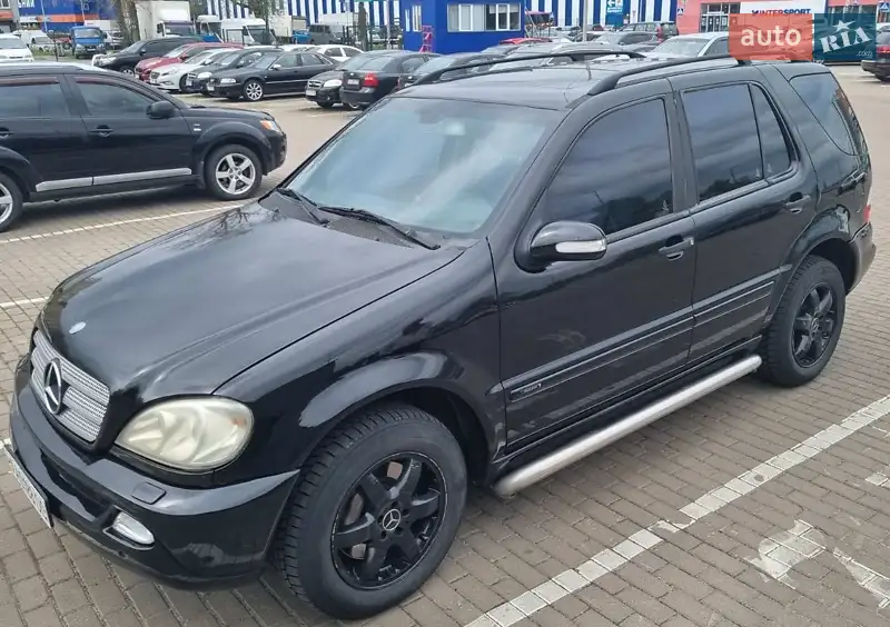 Mercedes-Benz M-Class 2004