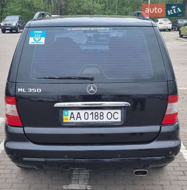 Позашляховик / Кросовер Mercedes-Benz M-Class 2004 в Києві
