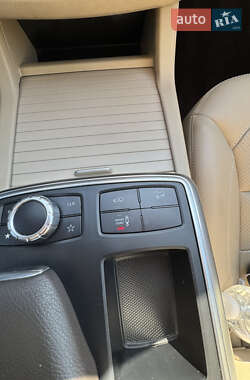Внедорожник / Кроссовер Mercedes-Benz M-Class 2013 в 