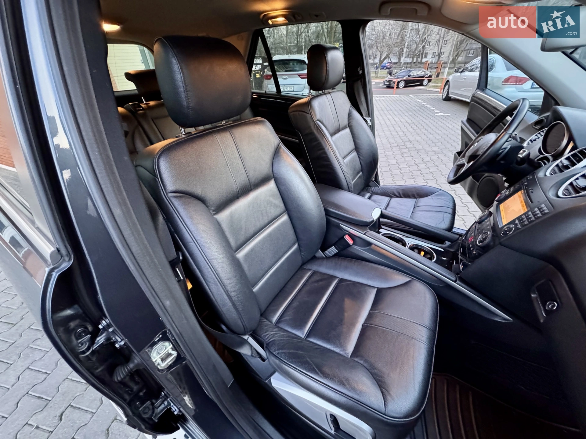 2011 Mercedes-Benz M-klasse - мініатюра 44