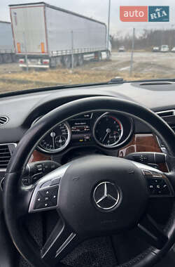 Внедорожник / Кроссовер Mercedes-Benz M-Class 2013 в Львове