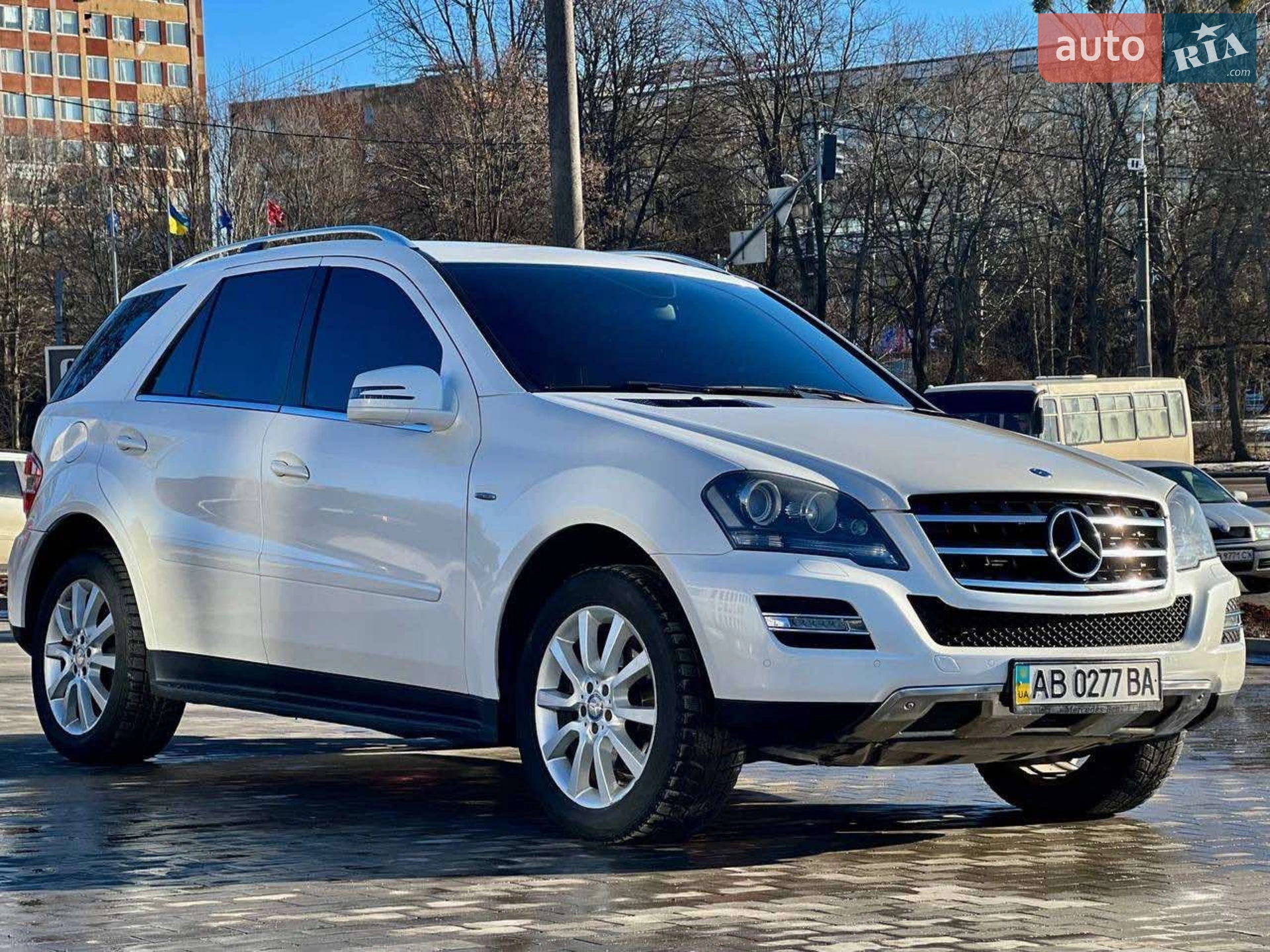 Mercedes-Benz M-Class 2010 VIN WDC1641861A643740 фото оголошення 3 з 23