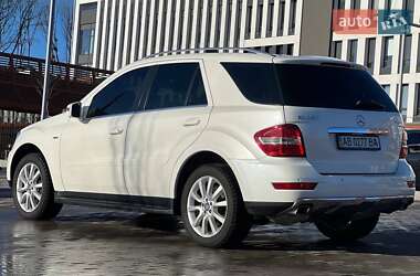 Внедорожник / Кроссовер Mercedes-Benz M-Class 2010 в 