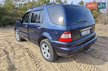 Внедорожник / Кроссовер Mercedes-Benz M-Class 1997 в 