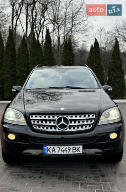 Внедорожник / Кроссовер Mercedes-Benz M-Class 2006 в Киеве