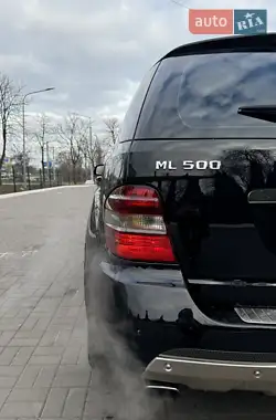 Mercedes-Benz M-Class 2006