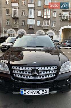 Внедорожник / Кроссовер Mercedes-Benz M-Class 2008 в 