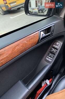 Внедорожник / Кроссовер Mercedes-Benz M-Class 2008 в 
