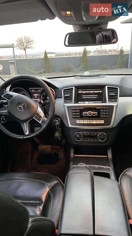 Внедорожник / Кроссовер Mercedes-Benz M-Class 2012 в Хусте