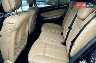 Внедорожник / Кроссовер Mercedes-Benz M-Class 2010 в 