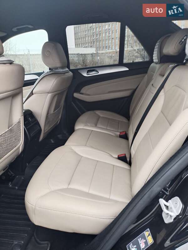 Внедорожник / Кроссовер Mercedes-Benz M-Class 2014 в Одессе