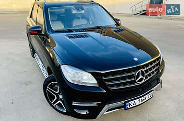 Внедорожник / Кроссовер Mercedes-Benz M-Class 2014 в 
