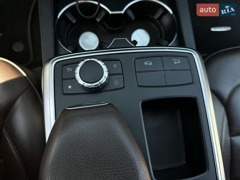 Внедорожник / Кроссовер Mercedes-Benz M-Class 2013 в Днепре
