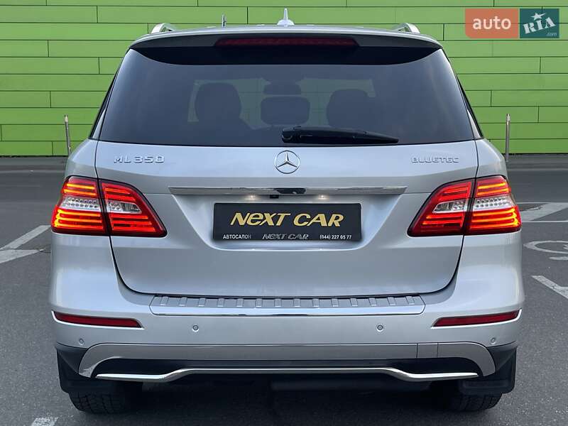 Внедорожник / Кроссовер Mercedes-Benz M-Class 2013 в Киеве