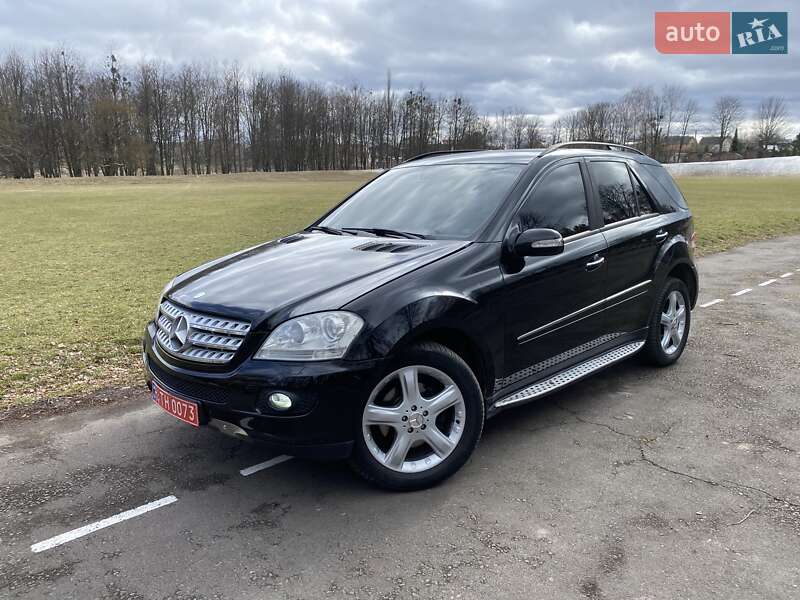 Позашляховик / Кросовер Mercedes-Benz M-Class 2006 в Рівному