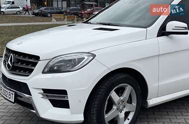 Mercedes-Benz M-Class 2015